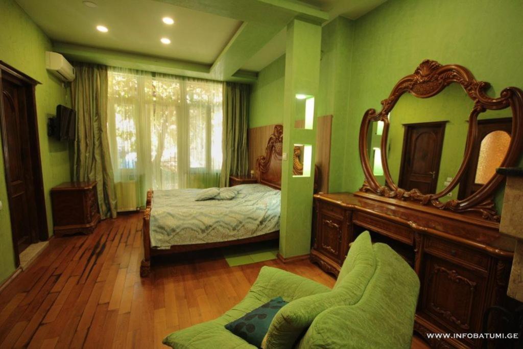Hotel Black Sea House Batoumi Extérieur photo