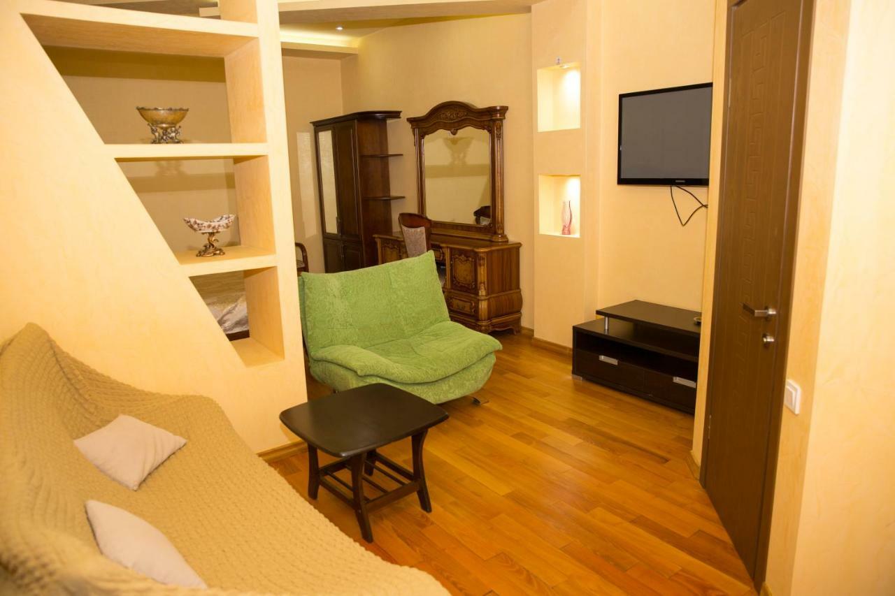 Hotel Black Sea House Batoumi Extérieur photo
